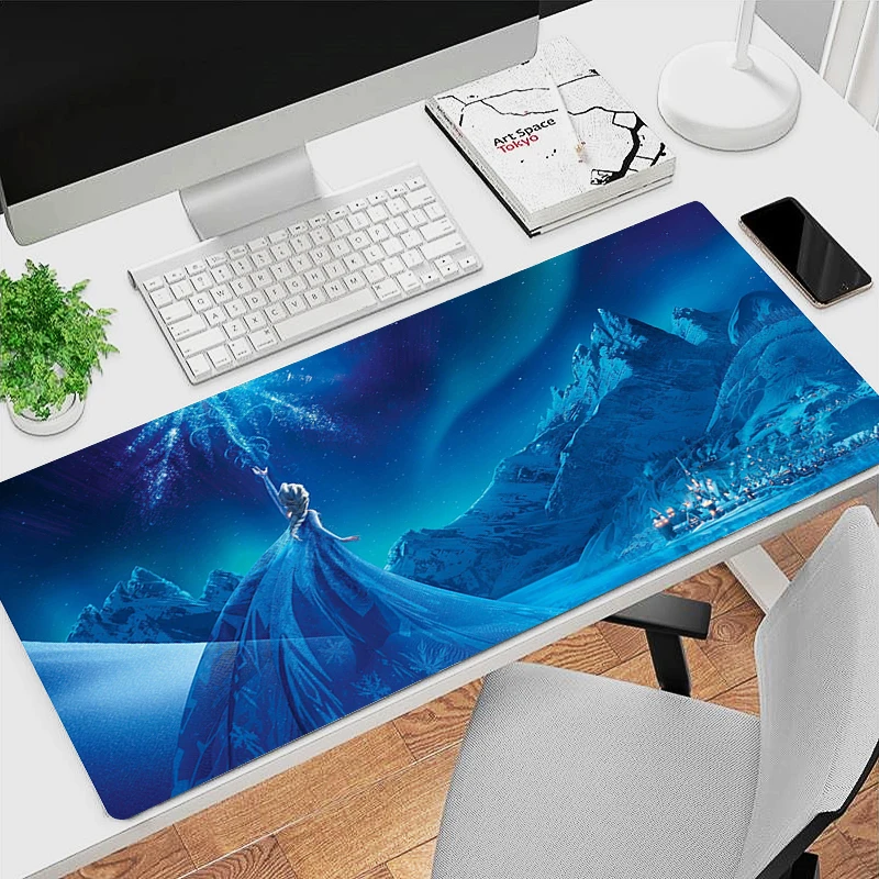 Grande Anime Girl Mouse Pad Computer Accessori Da Gioco Congelati Tastiera Mousepad Laptop Lock Edge Gamer Cabinet Desk Mat Tappeto