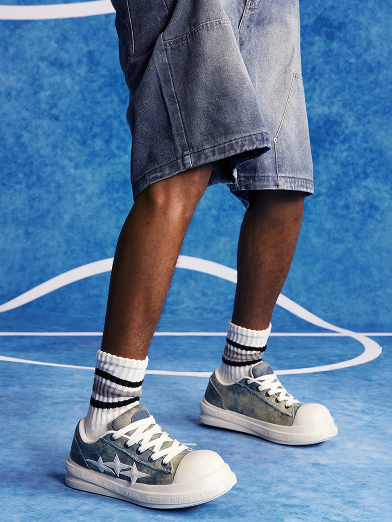 2025 New Spring Casual Sneakers