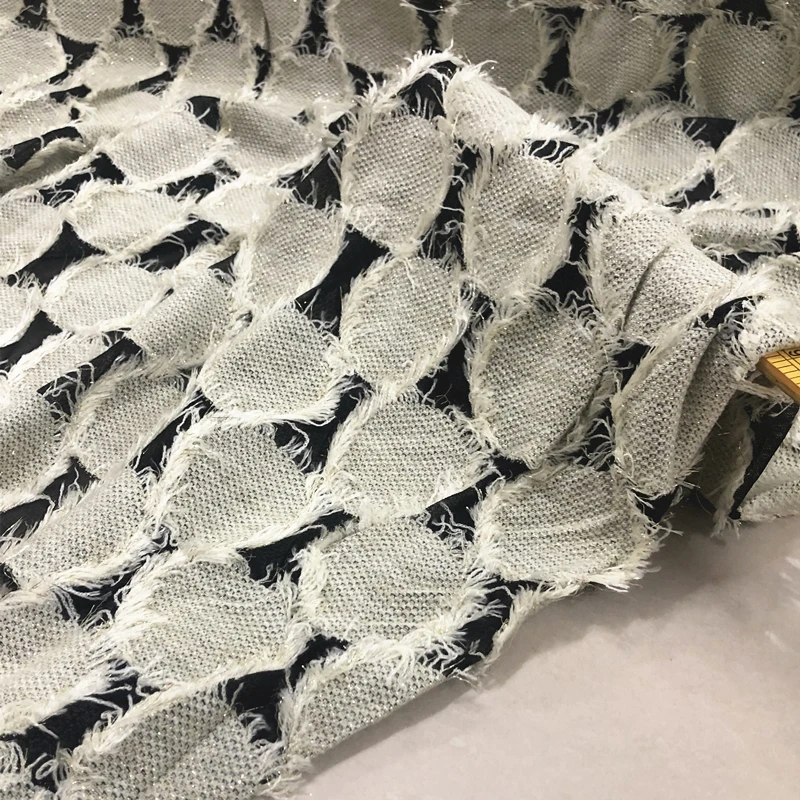 

Niche Circle Cut Flower Tassel Furry Fashion Fabric Micro Transparent Mesh Spring and Autumn Skirt Designer Cloth