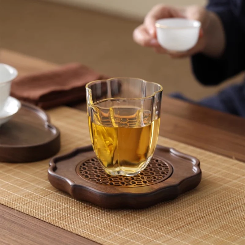 

Mini Round Tea Tray Serving Wooden Luxury Coffeeware Table Tea Tray Valet Office Pot Snack Dessert Bandejas Home Decorationgs