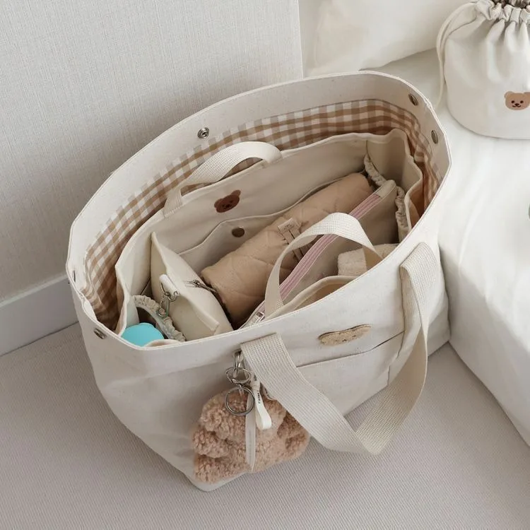 New Large Capacity Handbag Embroidered Bear Lightweight Canvas Bag Cute Bags for Women