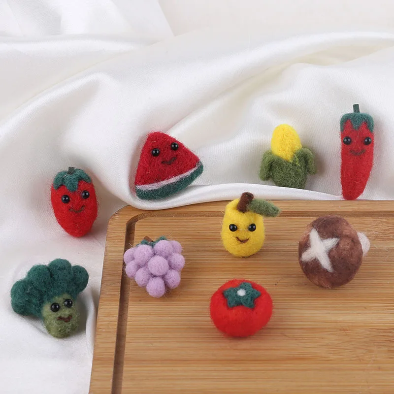 

1pcs Diy Accessories Wool Felt Cute Cartoon Fun Fruit And Vegetable Watermelon Grape Strawberry Corn Handmade Material