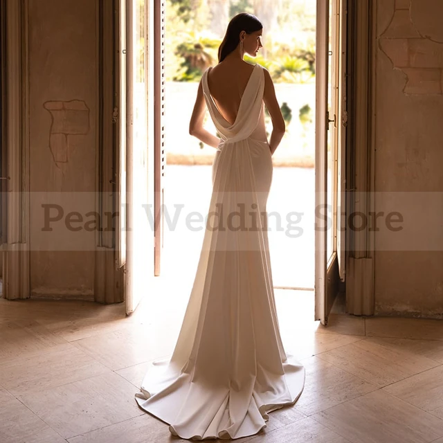 Minimalist Grecian-Inspired Wedding Gown | Stella York Wedding Dresses