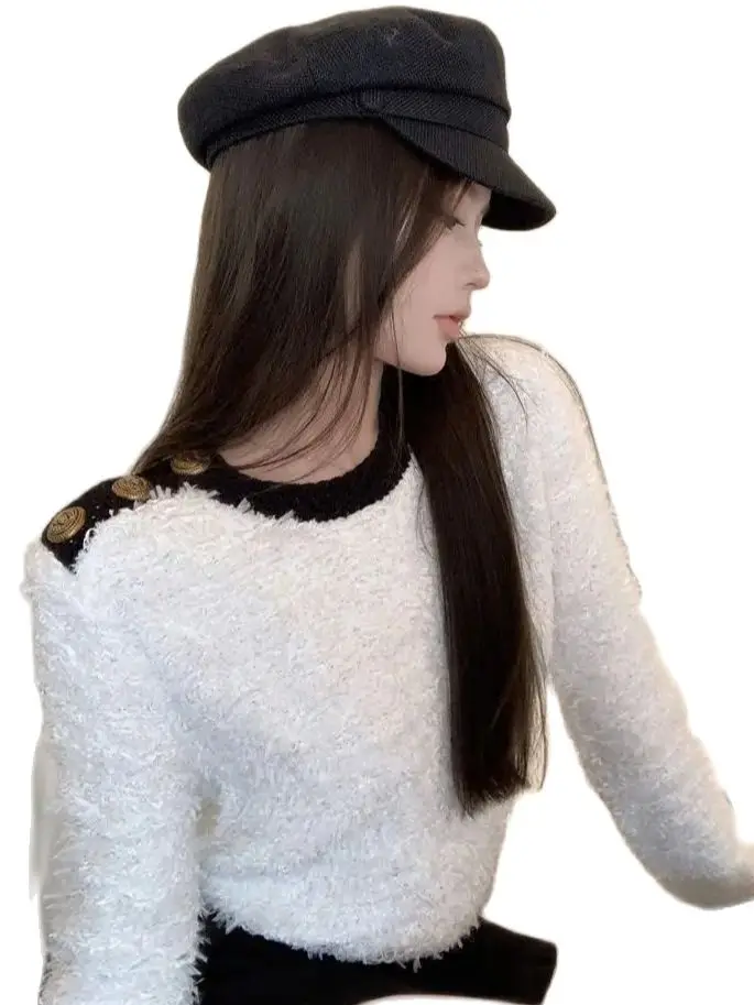 Рисунок 6 - Корейский свитер с круглым вырезом