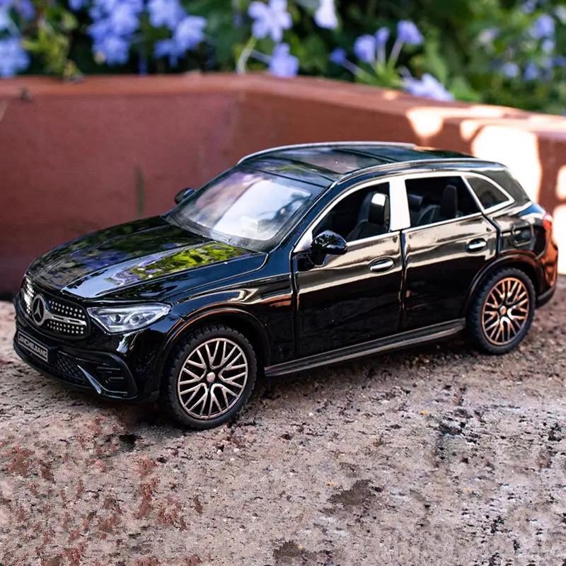 1:32 GLC 400e SUV Alloy Car Model Diecast Metal Toy Off-road Vehicles Car Model Simulation Sound Light Collection Childrens Gift 2