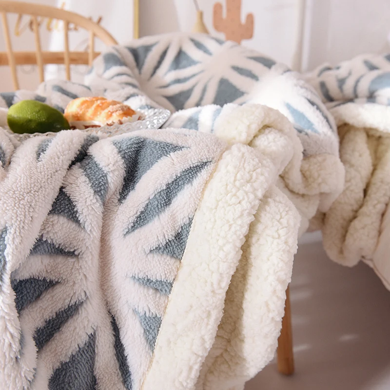 ���� ����� ��� �ö��� ���� ������ ���� �̼� �β��� �ڶ� �� ���� ������ ��� ���Ÿ� Couverture ���� ��ǰ