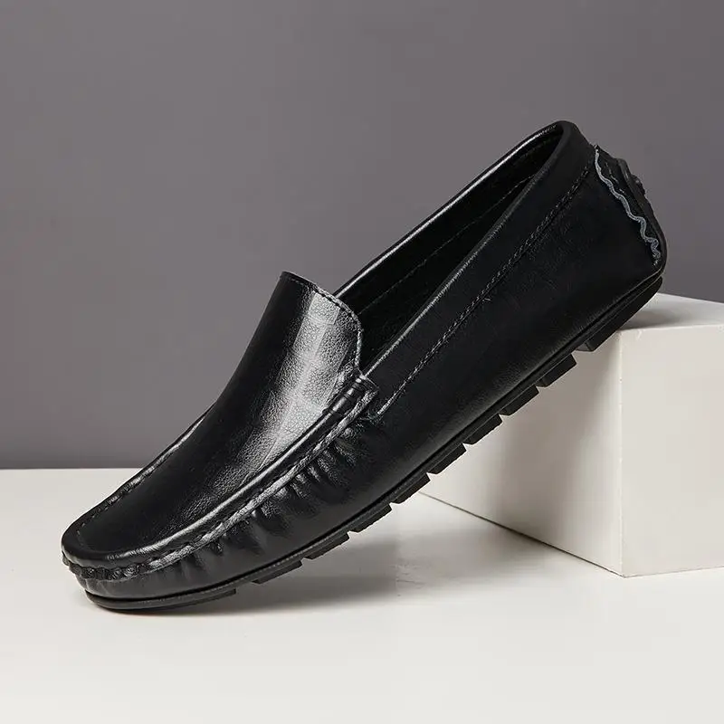 

Leather Shoes Men's Spring and Summer Slip-on Genuine Leather Breathable British Trendy Business Formal Wear Casual Loafers Lazy