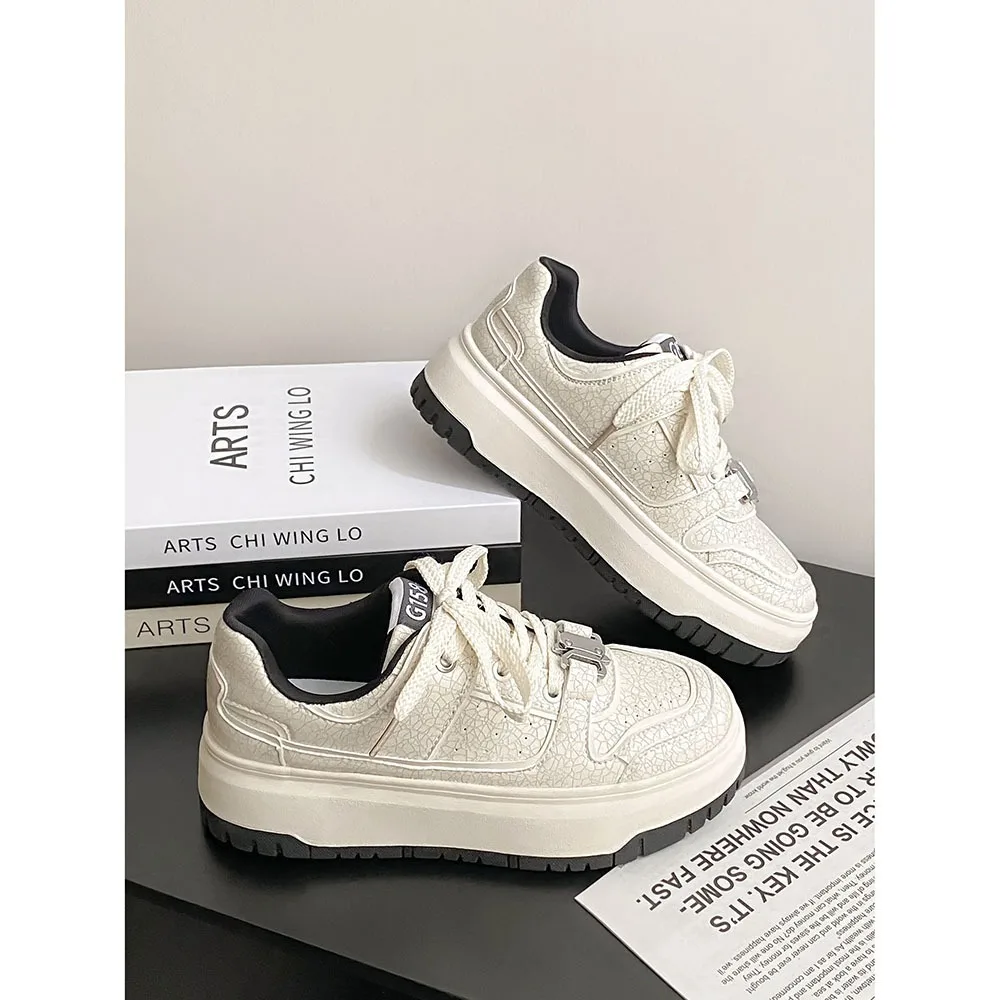 Thick Soled Heels Comfortable Women's Shoes Fashionable New Casual Flat Shoes Lightweight Sports Women Casual Board Shoes 24-182