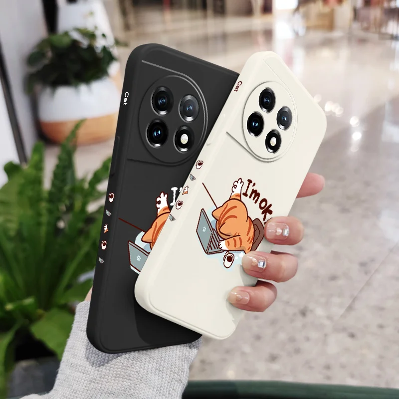 Working Cats Liquid Silicone Phone Case - Durable & Stylish Protection