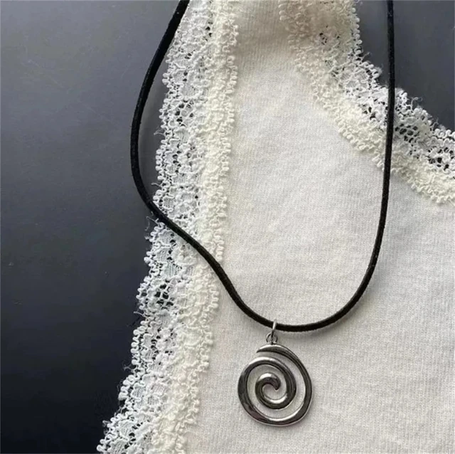 Vintage Spiral Vortex Pendant Hand-woven Leather Rope Necklace for Women Unisex Boho Pentagram Necklace Fashion 2023 Y2K Jewelry