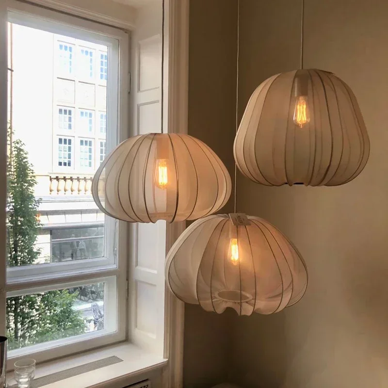 

Nordic Creative Chandelier Lantern Modern Balloon Pendant Living Room Bedroom Staircase Aisle Restaurant Fabric Lamp