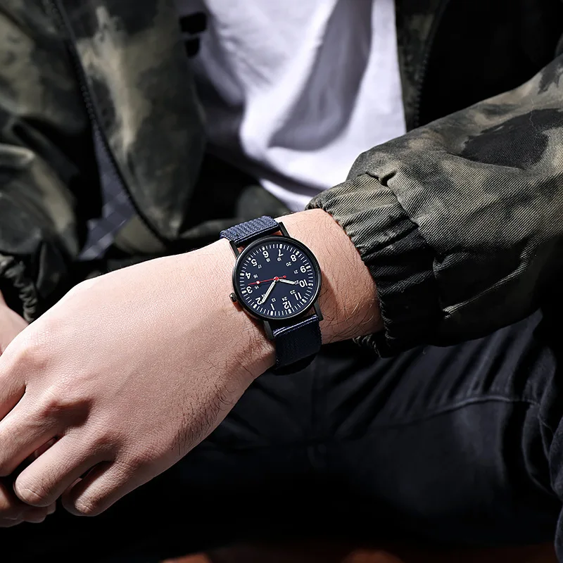 YIKAZE Military Men Watch Outdoor Sports Wristwatches Simple Nylon Band Luminous Male Army Quartz Wrist Watch Relogio Masculino 3