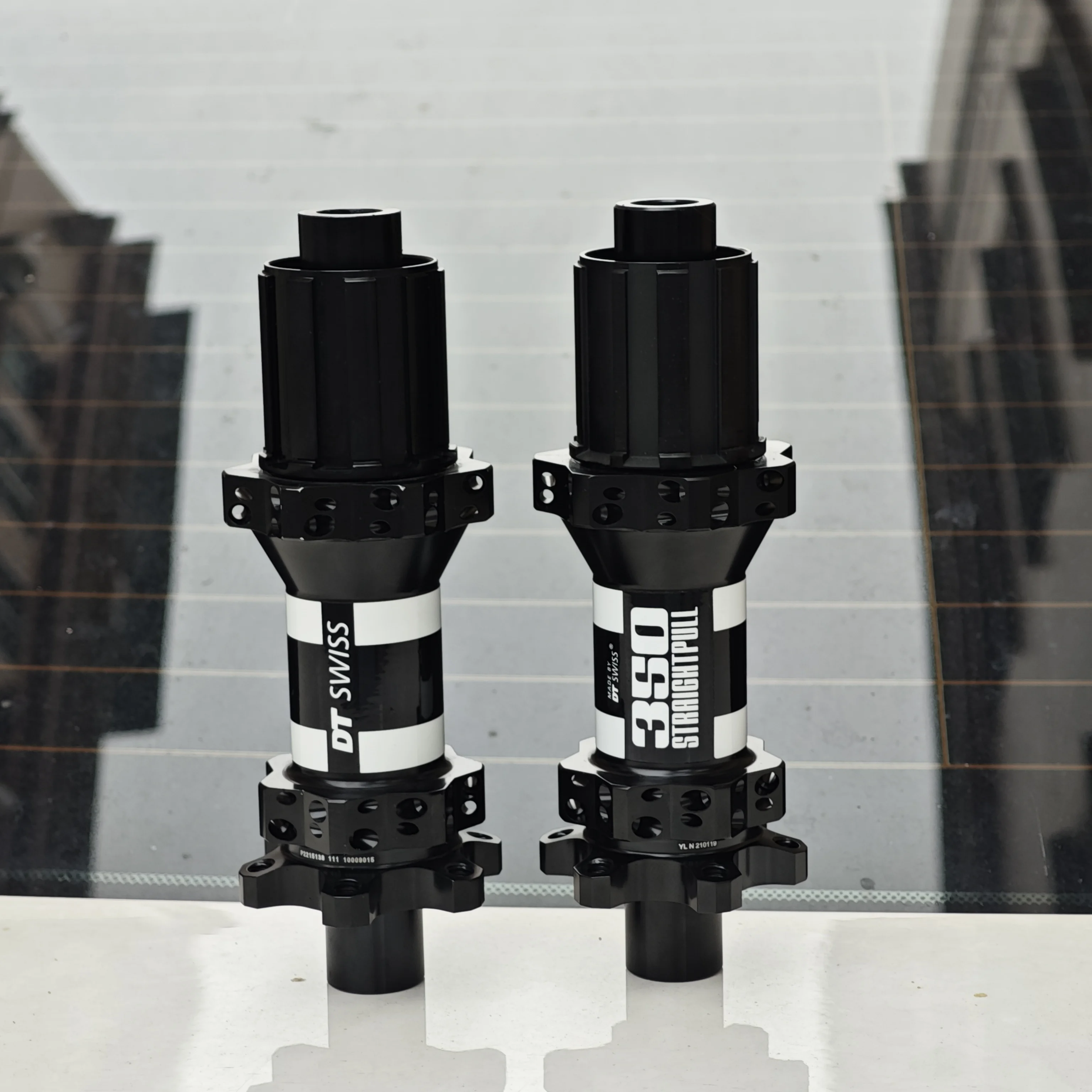 DT 350 디스크 브레이크 다이렉트 풀 135/148/142 가능; 산악 자전거 리어 허브 전용