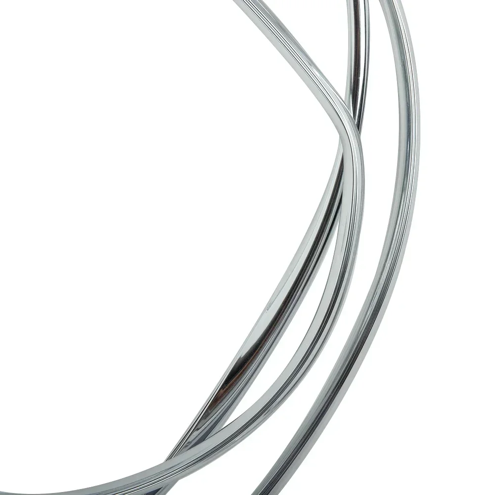 Striscia Modanatura Cromata In ABS Per Auto – Rotolo 6 Mm X 2 M – Antigraffio Per Porte, Paraurti E Interni – Fai Da Te Facile