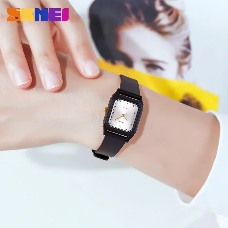 SKMEI 1651 Luxury Small Young Lady Girl Quartz Watch for Women Casual Creative Sports Waterproof Womens Wristwatches Reloj Mujer