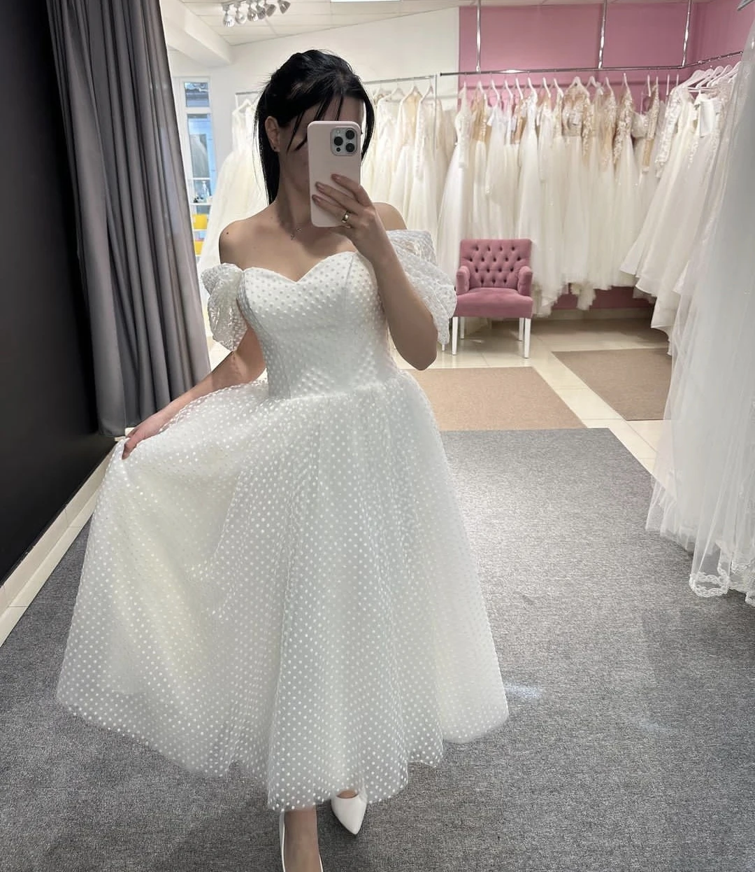 

Graceful Off The Shoulder Wedding Dresses For Women Ruched Dot Net A Line Bridal Gowns Sweetheart Mid Calf Robe De Mariee 2024