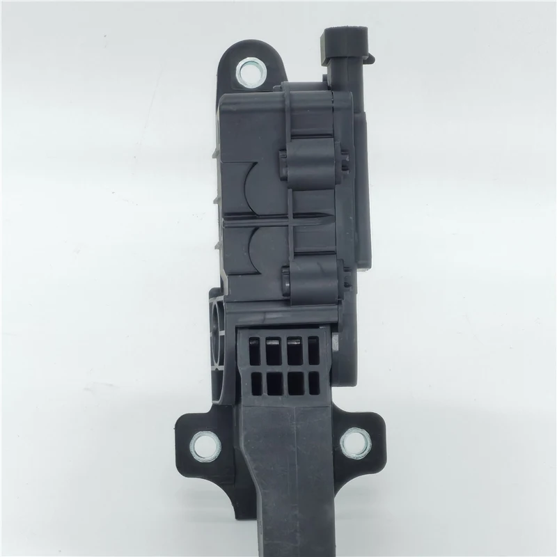 5HY0-105000 Electronic Throttle Accelerator Pedal Assembly Accelerator Pedal Sensor for FAW