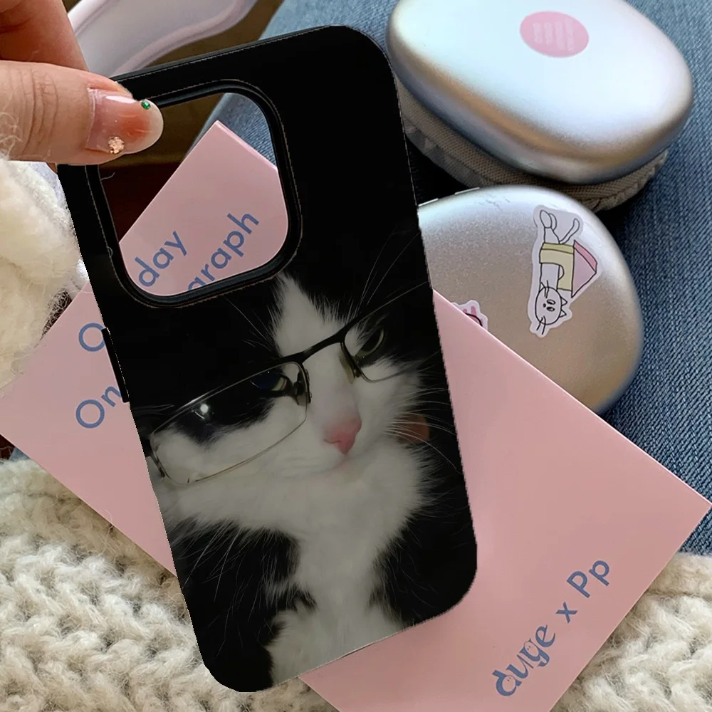 Stylish Korean Black Cat Cartoon Magnetic Phone Case