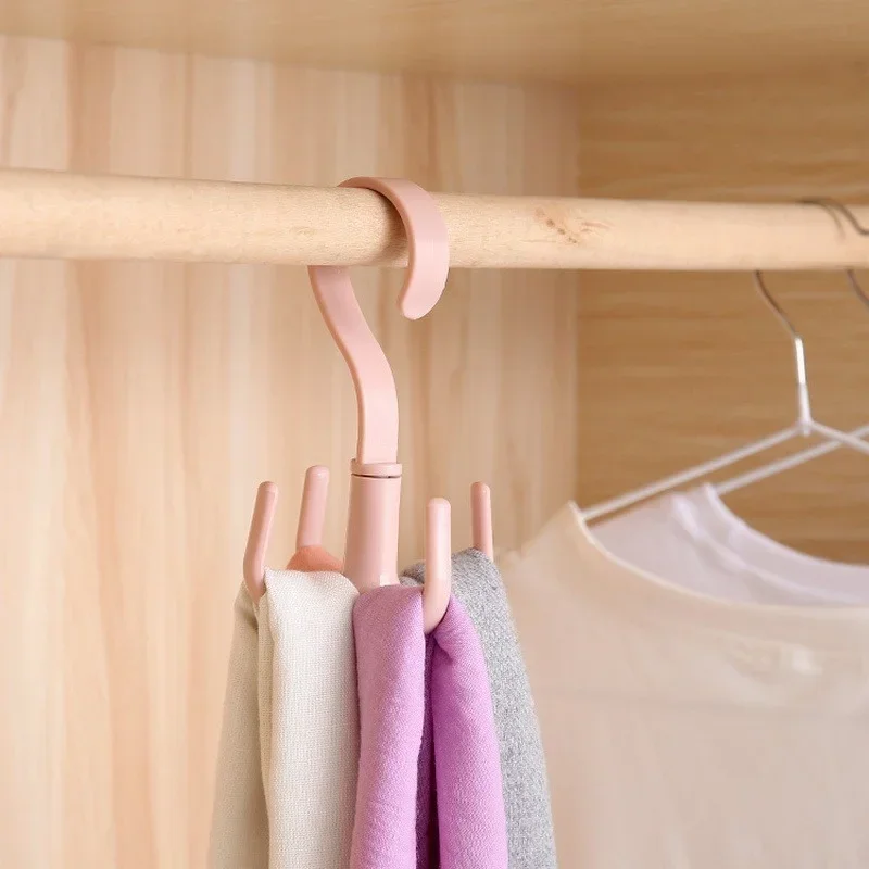 1 Pcs Of Rotatable 4-claw Multi-purpose Hanging Hooks Clothes Hangers Neckties Scarves Clothes And Hats Plastic Hangers