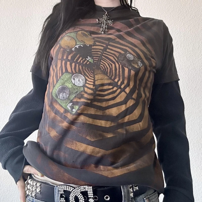 Y2K Fairy Cyber Grunge T-Shirts for Women Vintage Skull Graphic Print Long Sleeve Tees 90s E-Girls Gothic Emo Tops Clothes