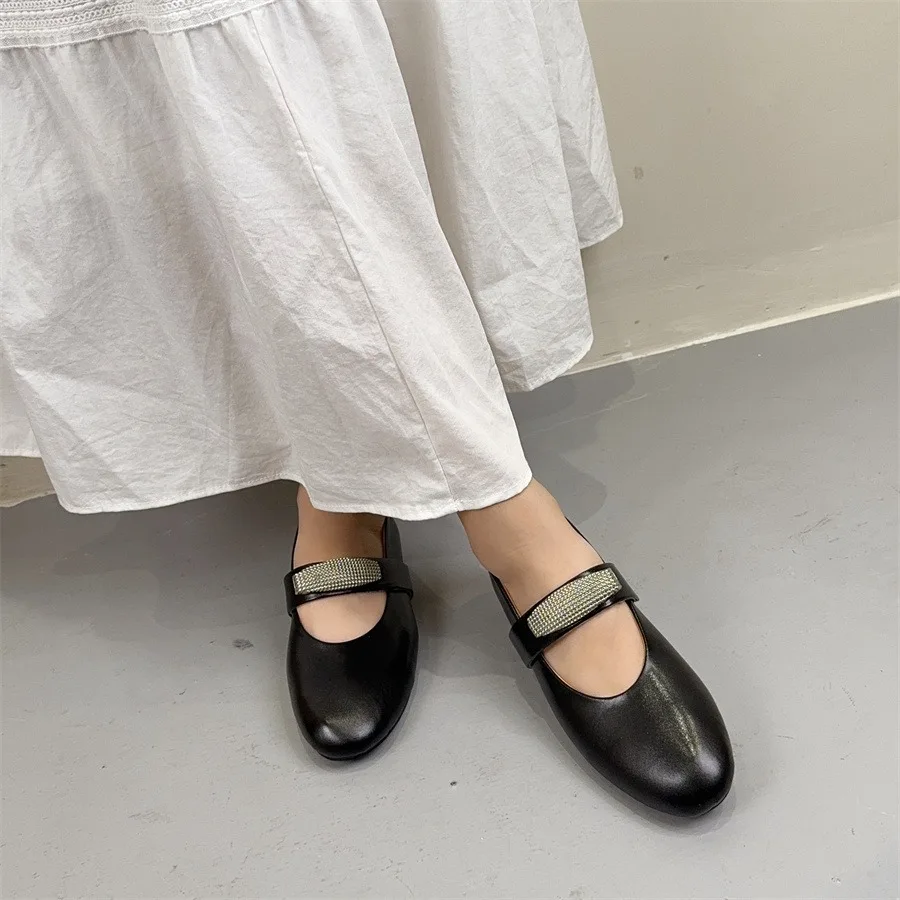 S882070f7fa9d44b782589280c9c327281jpg Shoes Store