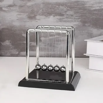 Newton’s Cradle 1