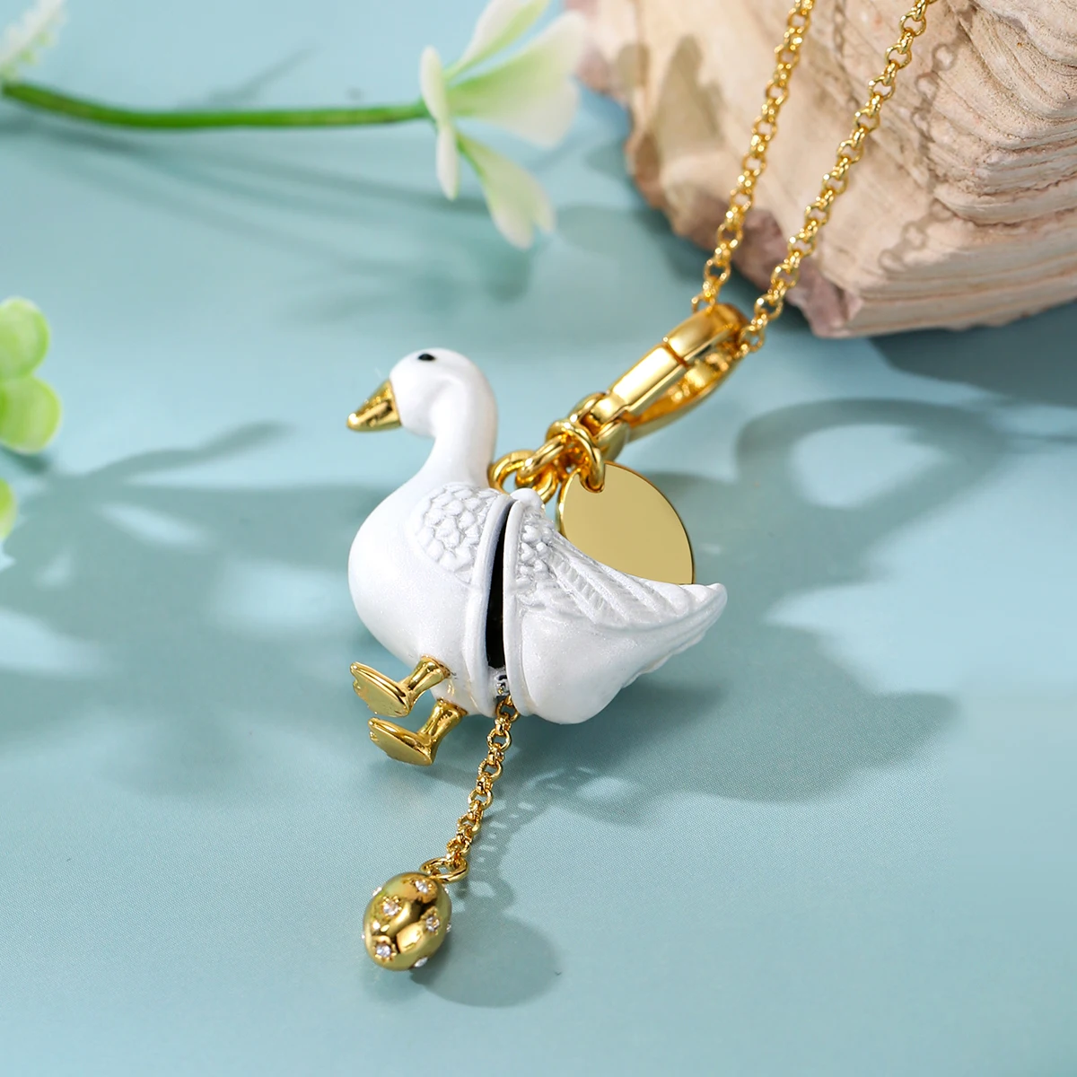 1Pc Fashion Cute Openable White Goose Pendant Necklace for Women Cool Niche Party Jewelry Keychain Pendant Valentine's Day Gift 2