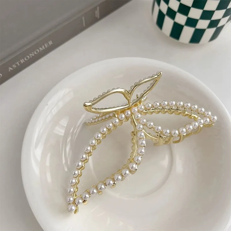 1 fermaglio per capelli grande con farfalla di perle per donna, design estivo, accessorio per capelli, clip di squalo sul retro della testa