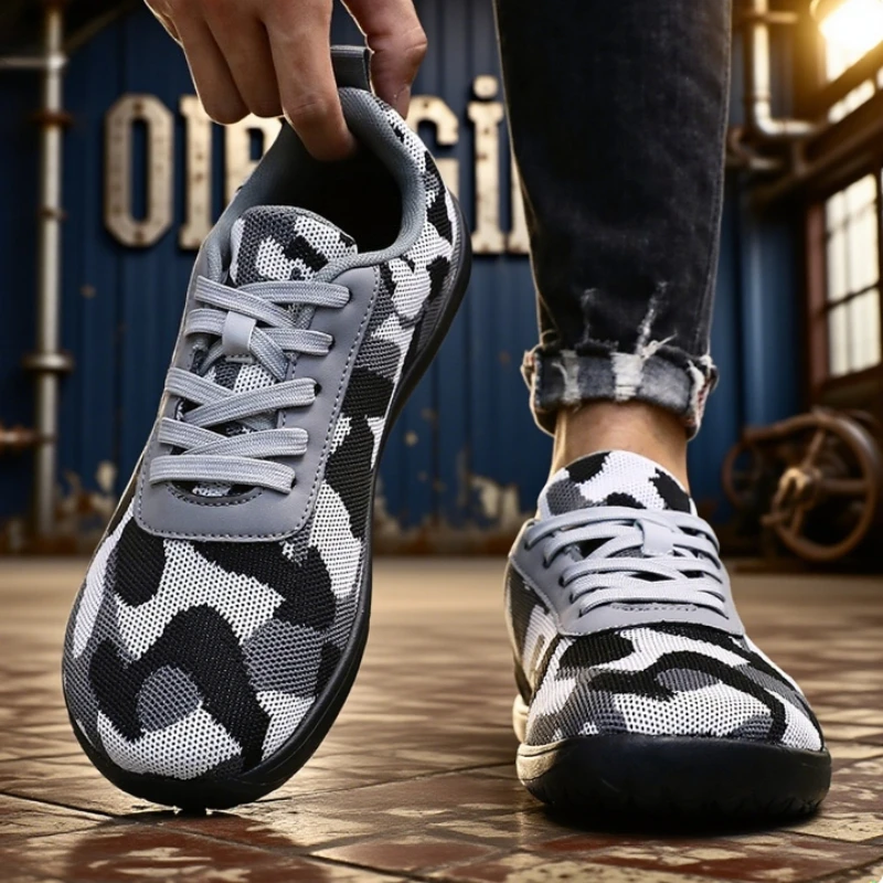 Military Training Wide Toe Shoes for Men Breathable Soft Soled Loose Fitting Walking Shoes Camouflage Lace Up Anti Slip Sneakers