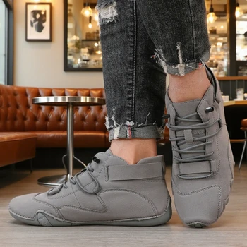 أحذية رجالية عارية ماركة فاخرة قابلة للتنفس أحذية بدون كعب مسطحة ناعمة مريحة وبسيطة عالية الجودة بأربطة سهلة الارتداء للمشي لمسافات طويلة 3