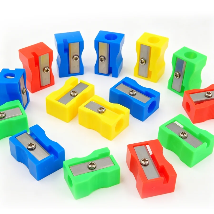 50pcs 플라스틱 휴대용 연필깎이, 귀여운 수동 학교 사무용 문구, 그림 그리기, 필기, 스케치, 메모, 일상 사용 XJM