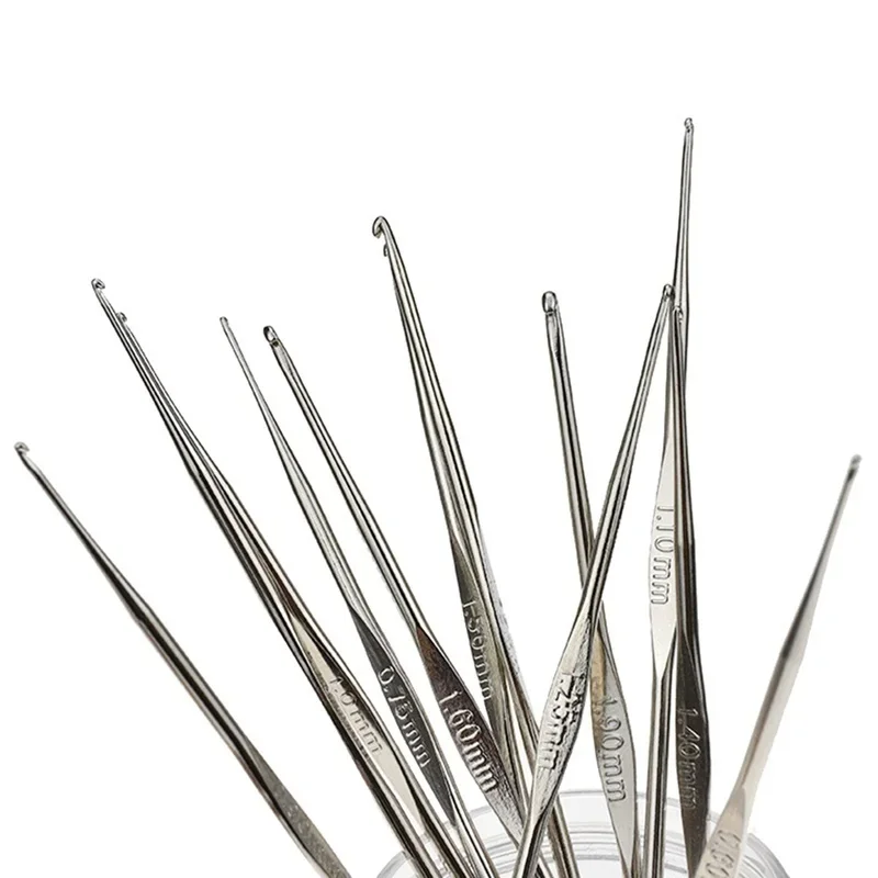 Crochet Needles 10/12/29/100Pcs Crochet Hook Set Yarn Crochet Kit Knitting Needles with Ergonomic Handles For Hands