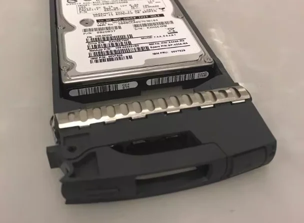 For NetApp X423A R5 900G 10K SAS 6Gb 2 5 inch 108 00222 DS2246 hard drive