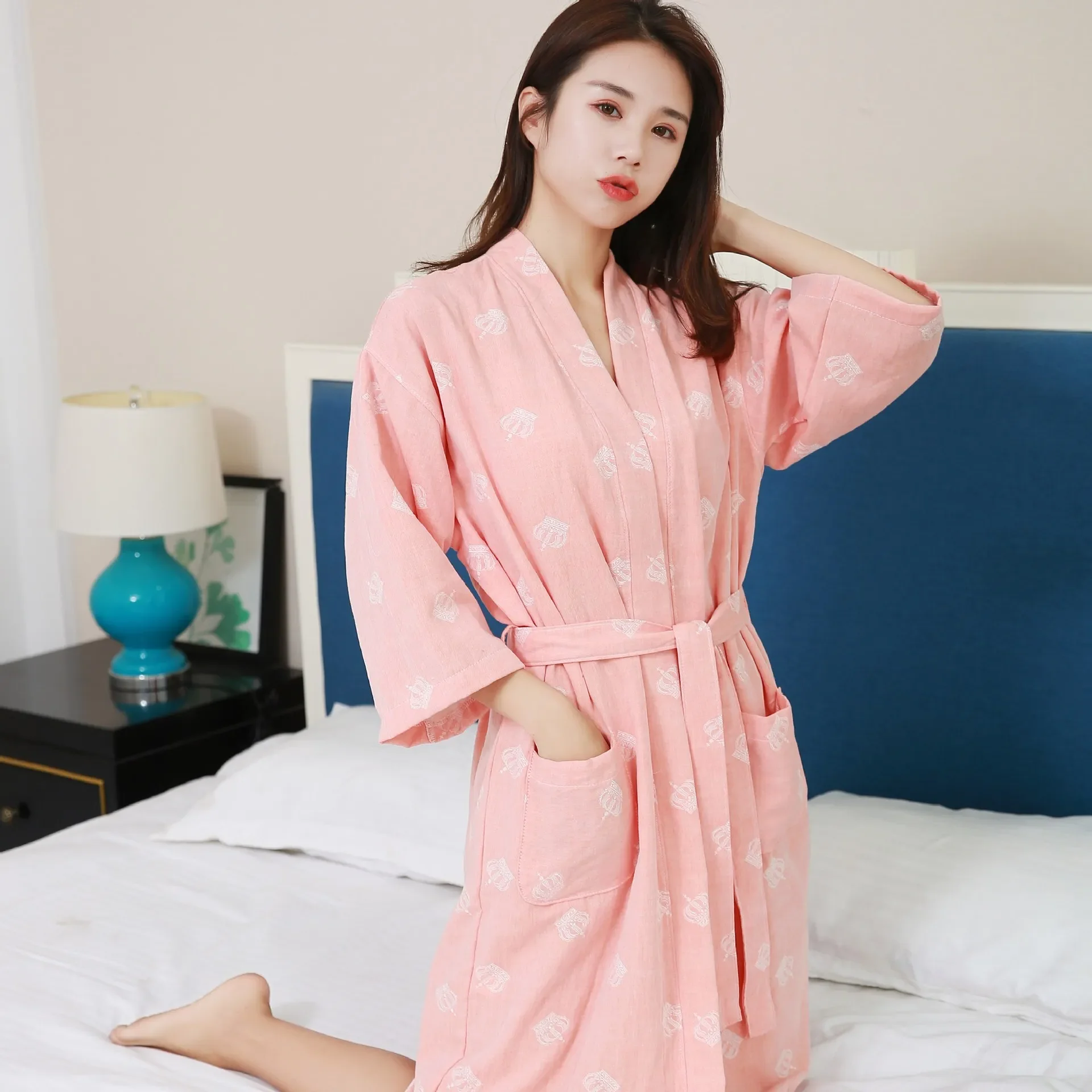 Spring and Summer Thin Half Sleeve Women's Sleepwear Cotton Bathrobe Yukata Clothes Water Absorbing and Breathable Home Robes