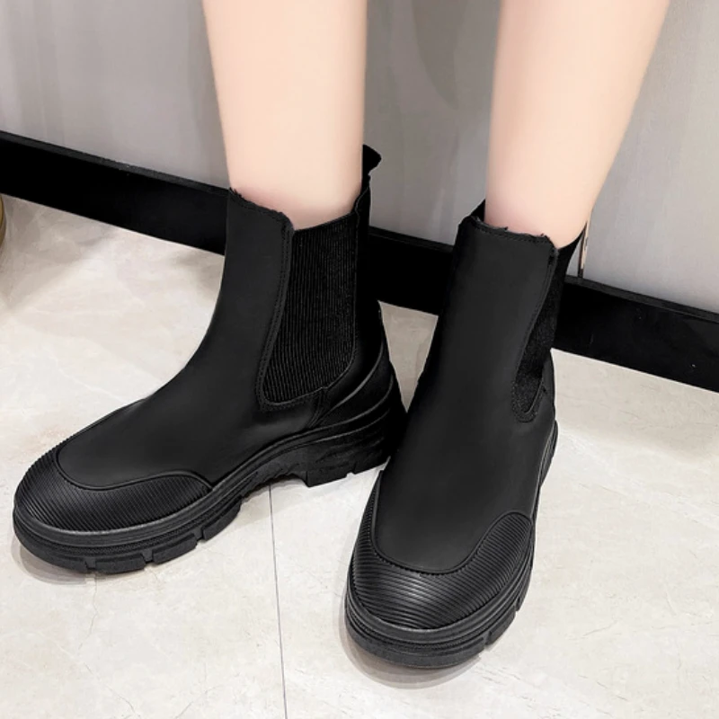 Women's Boots 2022 Spring and Autumn Fashion Boots Slip-on Leisure Boots of Women Non-slip Comfortable Wild Chelsea Boots Women