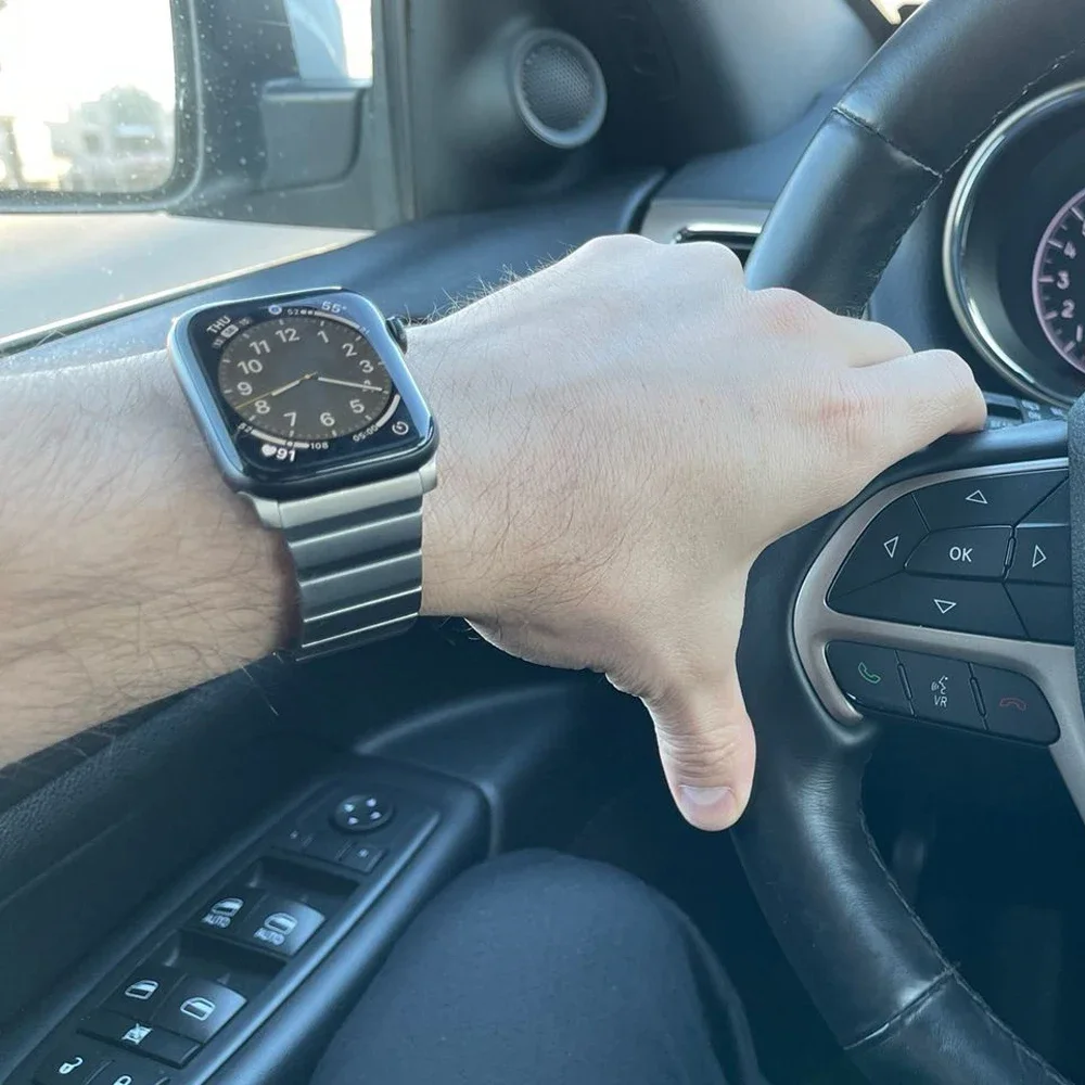 Luxury Titanium Band For Apple Watch Ultra 2 49mm 45 41 44 40 42MM Men Business Strap For iWatch Series 9 8 7 6 SE 5 4 Bracelet