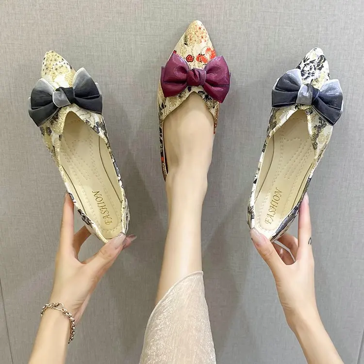 

Остроносые туфли с закрытым носком для женщин, летняя Всесезонная обувь на плоской подошве, удобные французские туфли, женская обувь