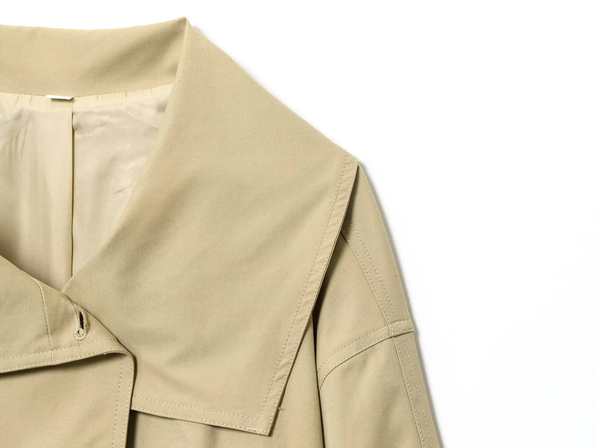 KONDALA Trendy High Street Trenchcoat Shorts Set Damen Pendler Gürtel Trenchcoat, Falten Shorts 2026 Frühling Casual Urlaub Set – Detail 8