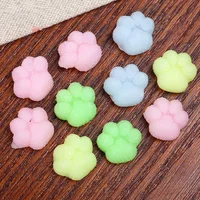 Lots Stick-slip Mini Cat's Paw Squeeze Retractable Toys Baby Children TPR Cat's Paw Pinch Toy Creative Decompression Gift 2