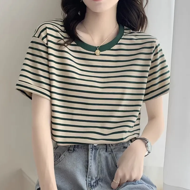 슬림핏 그린 스트라이프 티셔츠 여성용 한국 스타일 레이지 패션 플러스 사이즈 반팔 여름 신상 캐주얼 라운드넥