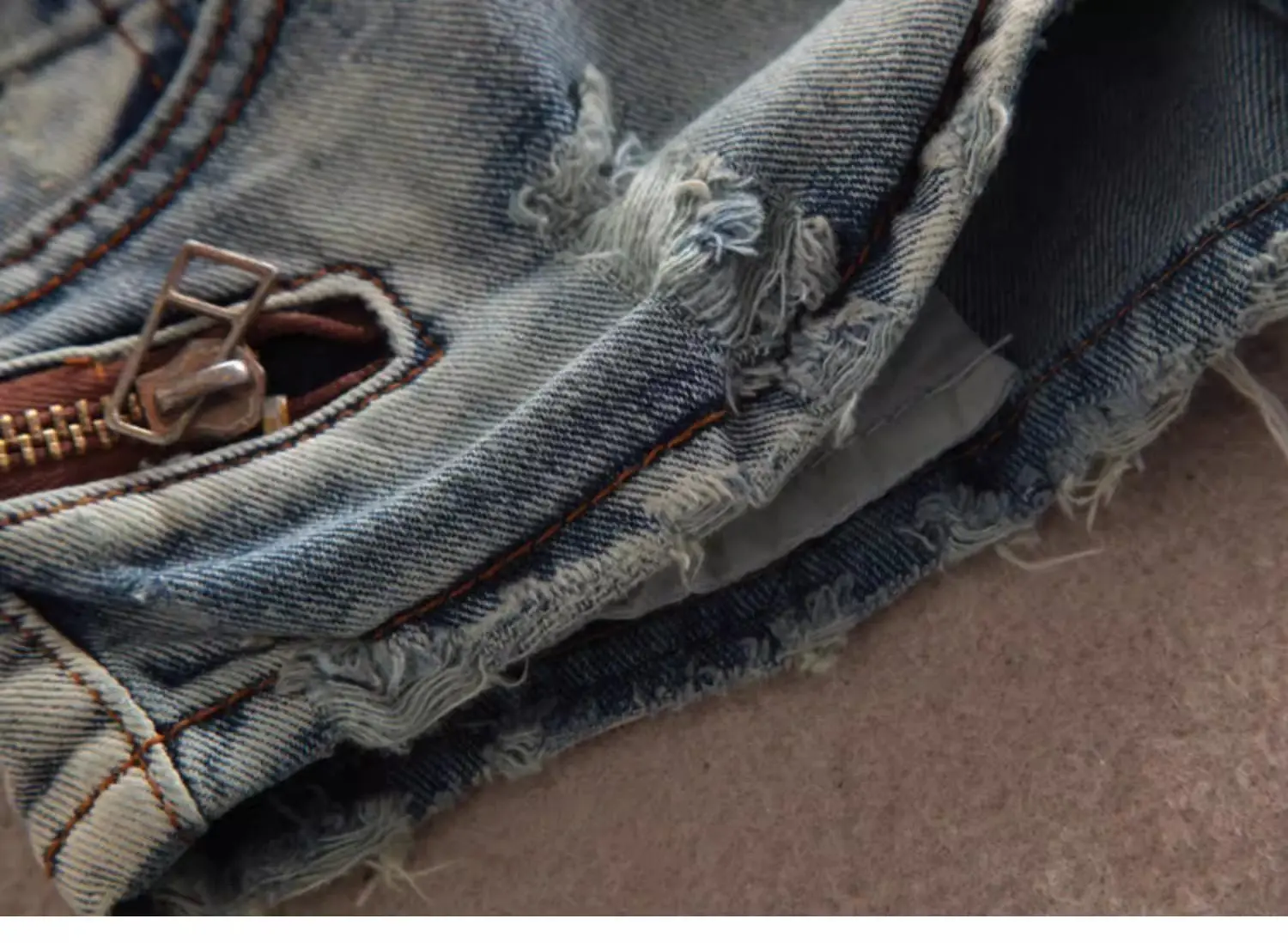 Zynvora Denim Shorts lifestyle shot