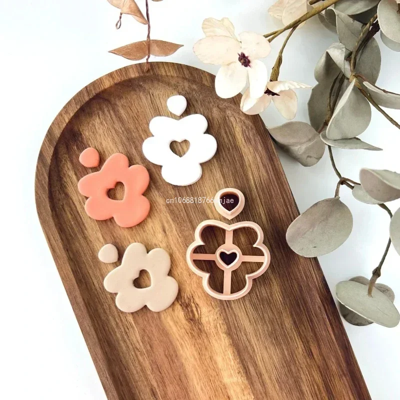 Love Heart Polymer Clay Cutters Valentine's Day Sweet Series Heart Shape Soft Pottery Clay Molds Earrings Jewelry Cutting Tools polymer clay cutter pottery clay tools