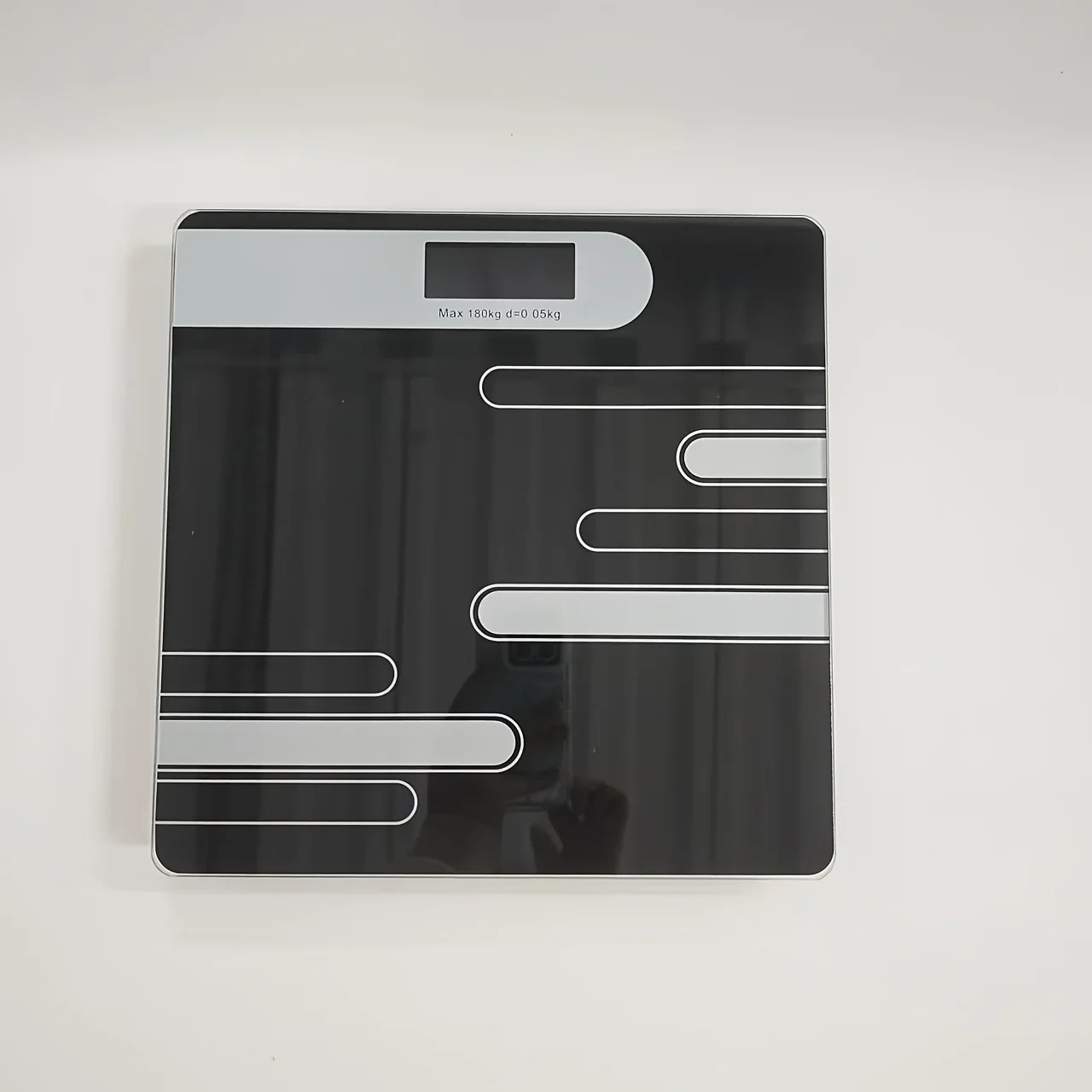 Smart Digital Bathroom Scale High Precision Body Fat Measurement Wireless Charging LCD Display Elegant Black Design