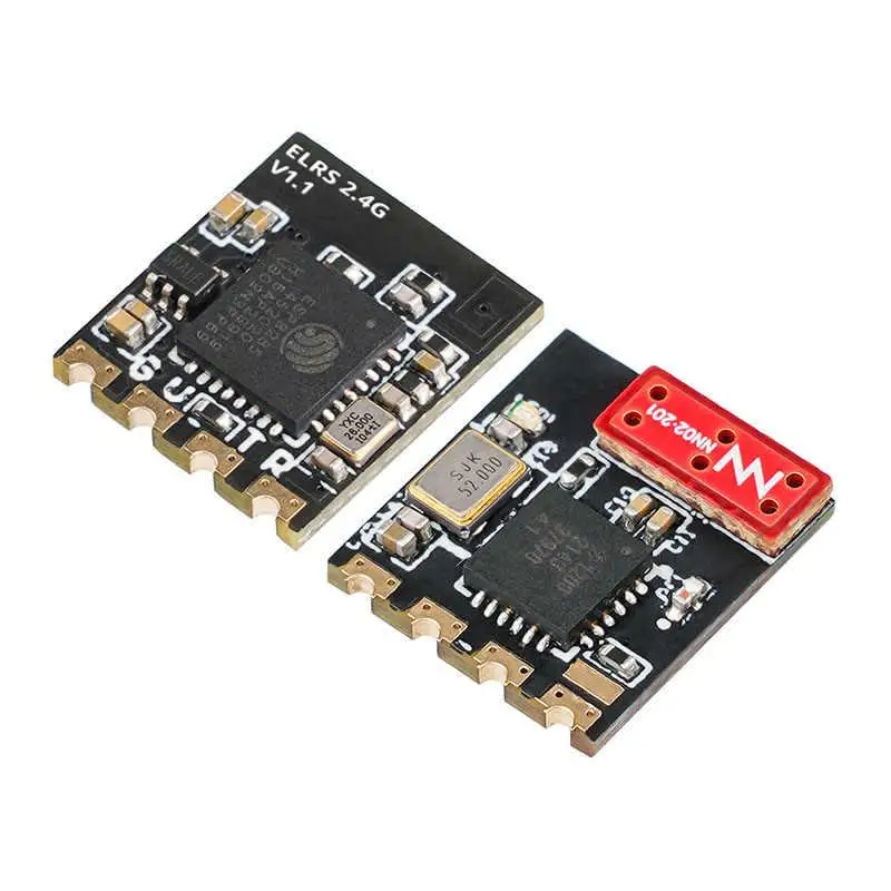 Plan rapproché du récepteur ELRS Lite 2.4GHz et de son antenne plate, mettant en évidence la connectique.