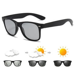 Unisex Black Photochromic Polarized Sunglasses (Matte Black)