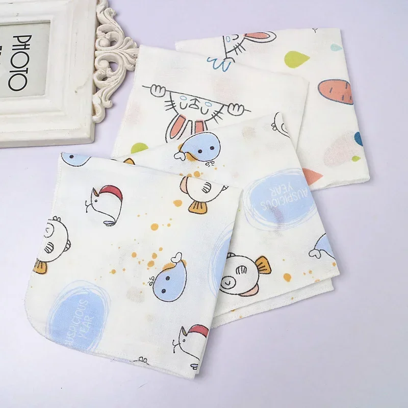 1Pcs 30*30cm Baby Bath Cotton Baby of Pure Cotton Gauze Soft Cartoon Pattern Bath Feeding Saliva Towel