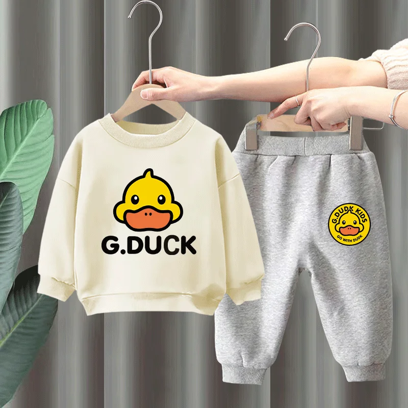 271 setApricot sweatshirt h1 + gray sweatpants h2