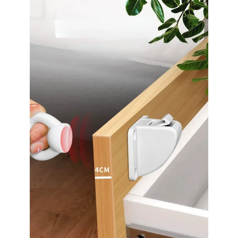 Invisible Magnetic Cabinet Lock For Baby Child Safety Lock Anti-Opening Cabinet Buckle Furniture Fittings Door Closer magnetic cabinet catches door catches magnetic cabinet latches cabinet door latch
