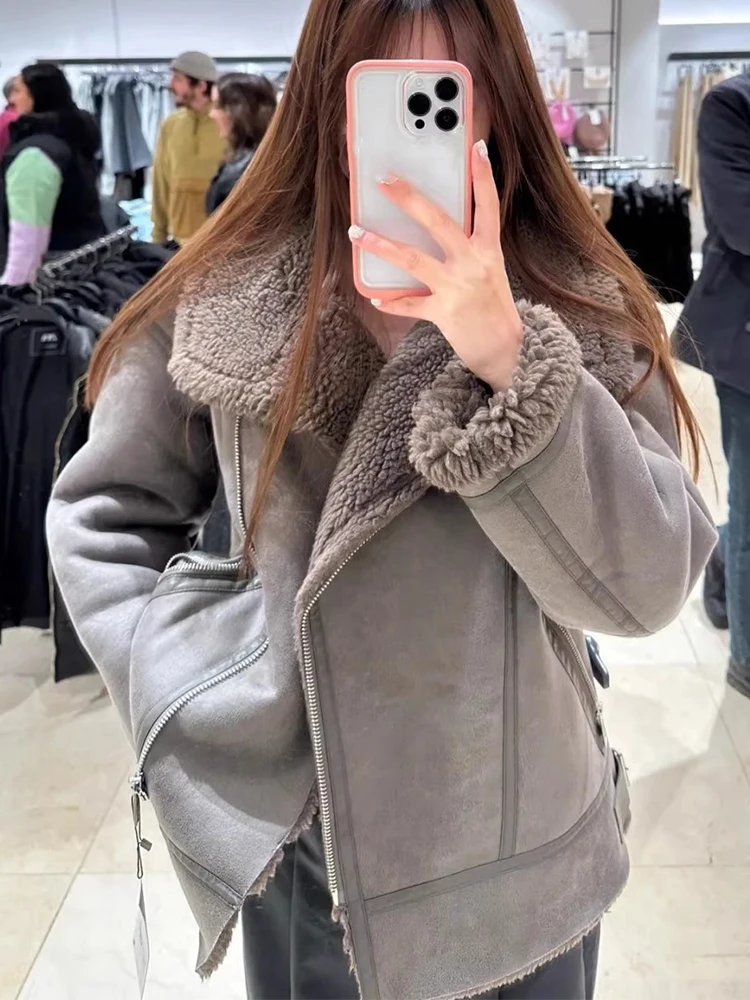 

FTLZZ New Autumn Winter Women Loose Casual Thick Warm Fur Coat Lady Streetwear Turn-down Collar Faux Leather Lamb Fur Jacket