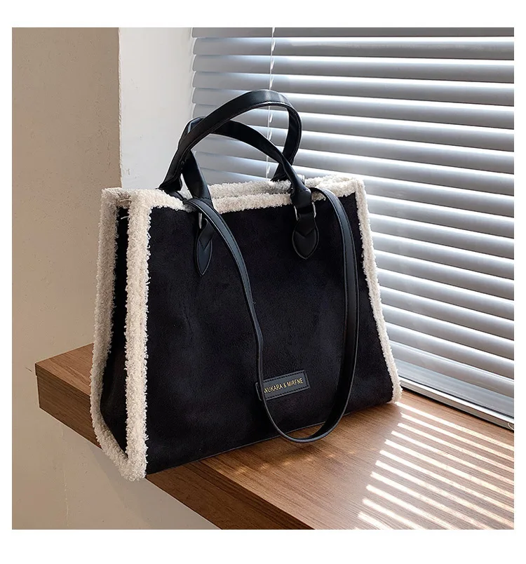 Versatile Ins Bag Women's Large Capacity New Fashion One Shoulder Diagonal Bag Autumn and Winter Vintage Portable Tote Bag